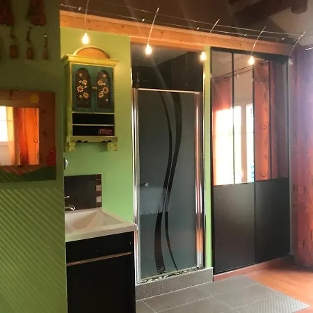 Les De La Maison Bleue D'estialescq Apartment Estialescq