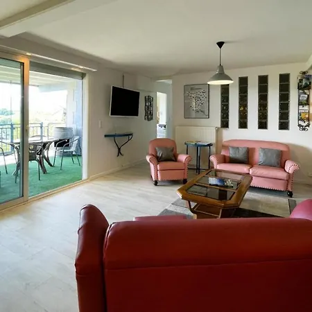Apartment Les De La Maison Bleue D'estialescq *