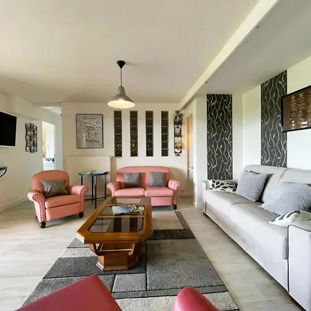 Apartment Les De La Maison Bleue D'estialescq *