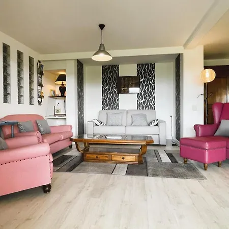 Les De La Maison Bleue D'estialescq Apartment Estialescq