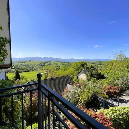 Les De La Maison Bleue D'estialescq *