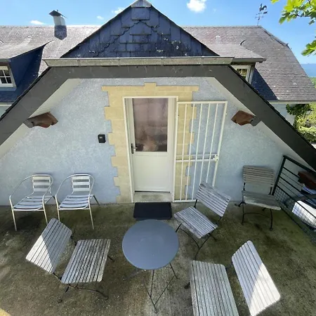Apartment Les De La Maison Bleue D'estialescq Estialescq