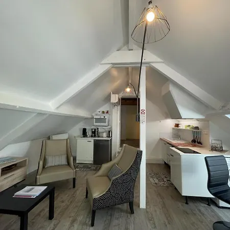 Les De La Maison Bleue D'estialescq Estialescq
