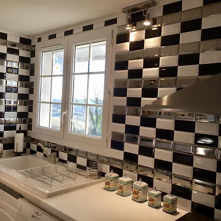 Les De La Maison Bleue D'estialescq Lejlighed Estialescq