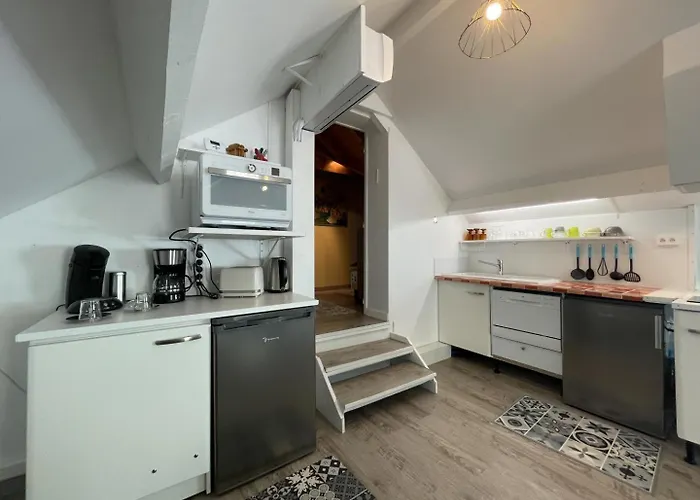 Les De La Maison Bleue D'estialescq *